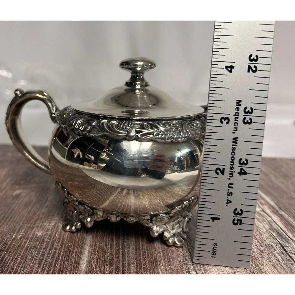 VTG Wilcox New Beverly Manor Silver Plate Creamer & Lid #1304 Polished Intricate